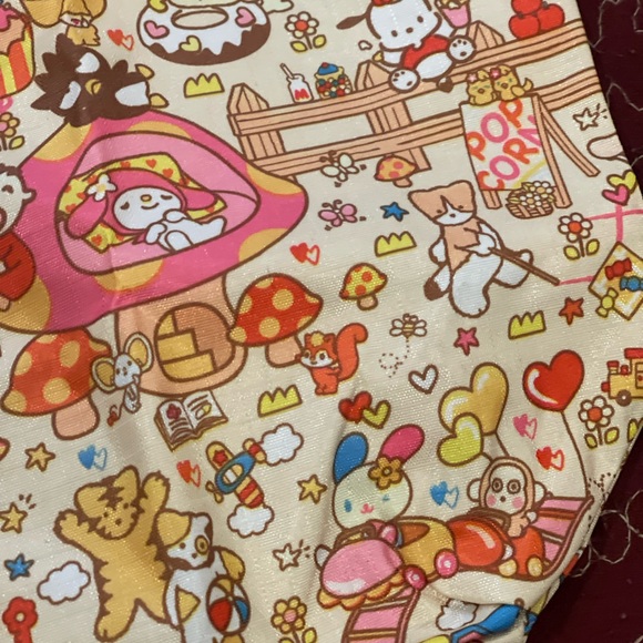 Sanrio Friends AOP Reusable Tote bag - Picture 5 of 8